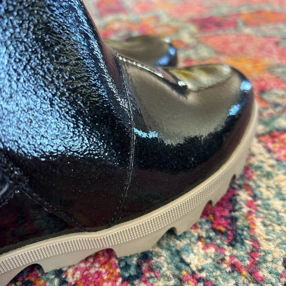 NWT Sorel | Girls Black Shimmer Arctic Zip II  Waterproof Wedge Ankle Boot, sz 4